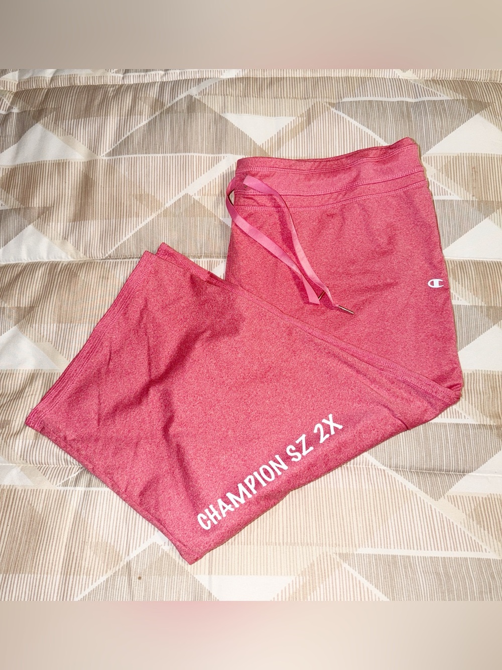 Champion Women's Plus Pink Drawstring Athletic Capris EUC 2X
